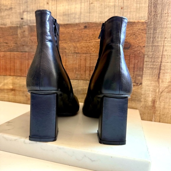 Michele Lopriore Milano Marylebone Leather Ankle Bootie - Picture 5 of 9